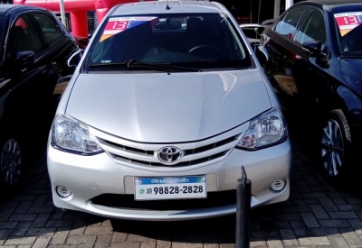 ETIOS HATCH 1.3 XS 16V FLEX 4P MANUAL