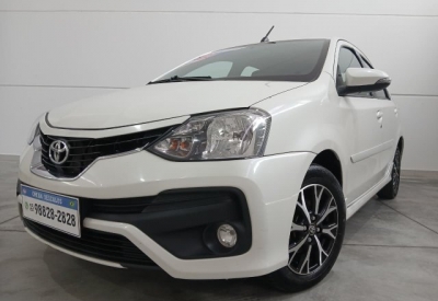 ETIOS SEDAN 1.5 PLATINUM SEDAN 16V FLEX 4P AUTOMÁTICO