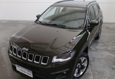 COMPASS 2.0 16V FLEX LONGITUDE AUTOMÁTICO